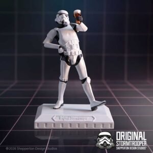 Original Stormtrooper - Raise a Glass Collectable Resin Figurine (17.4cm)