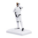 Original Stormtrooper - Raise a Glass Collectable Resin Figurine (17.4cm) - Image 8